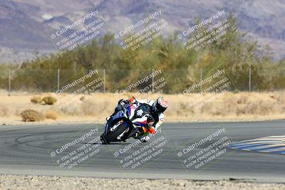 media/Jan-09-2022-SoCal Trackdays (Sun) [[2b1fec8404]]/Turn 6 (1035am)/